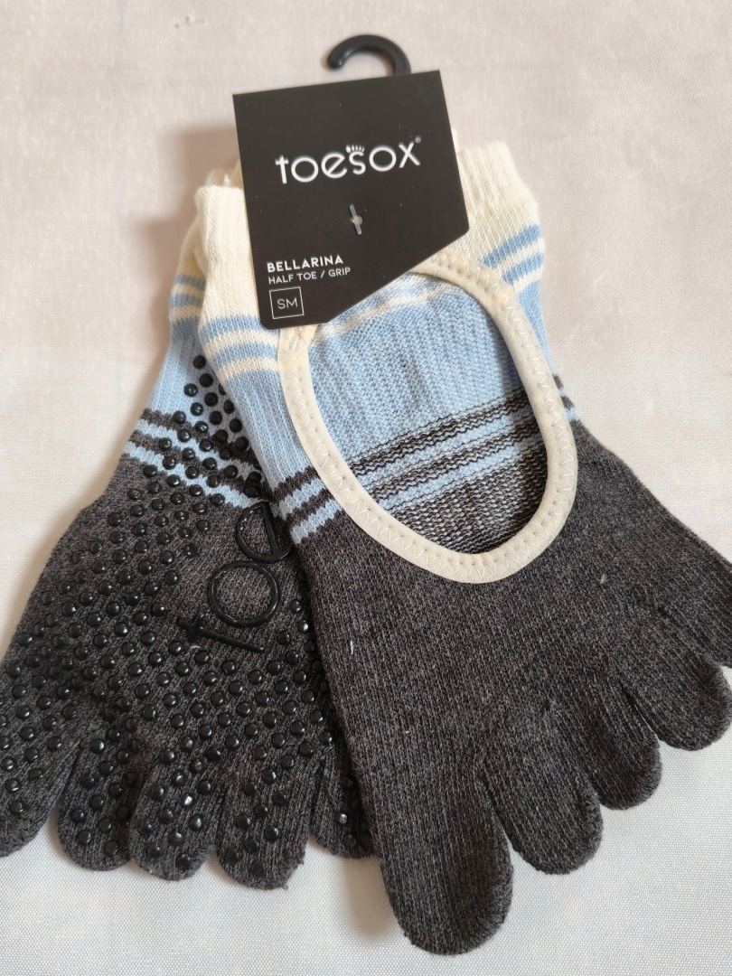 Calzini a cinque dita Toesox Y - Medias Para Pilates Y Yoga recensione e prezzo